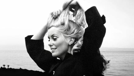 copie de copie de copie de copie de copie de blue cyan 3d minimalist business blog banner 17 