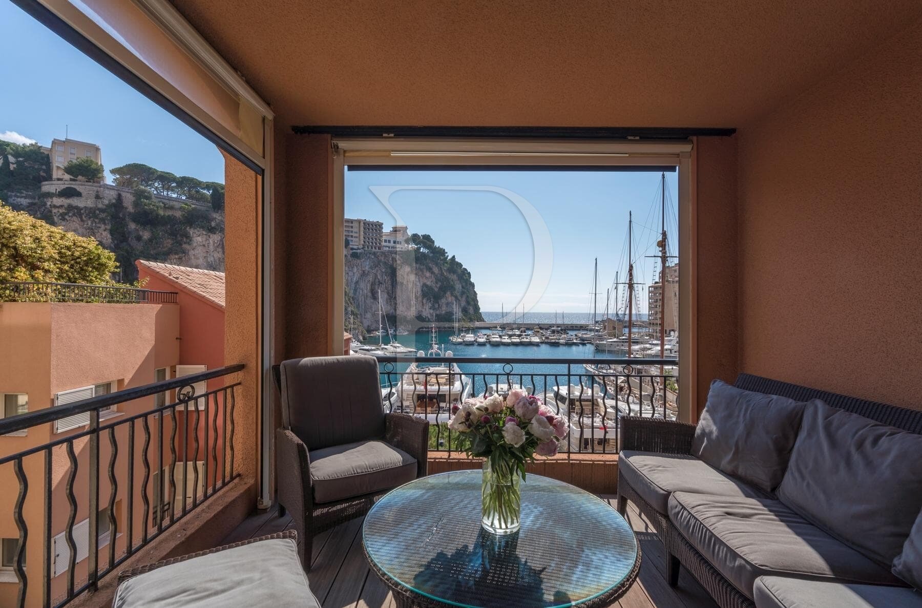 Raphael - Immeuble Fontvieille