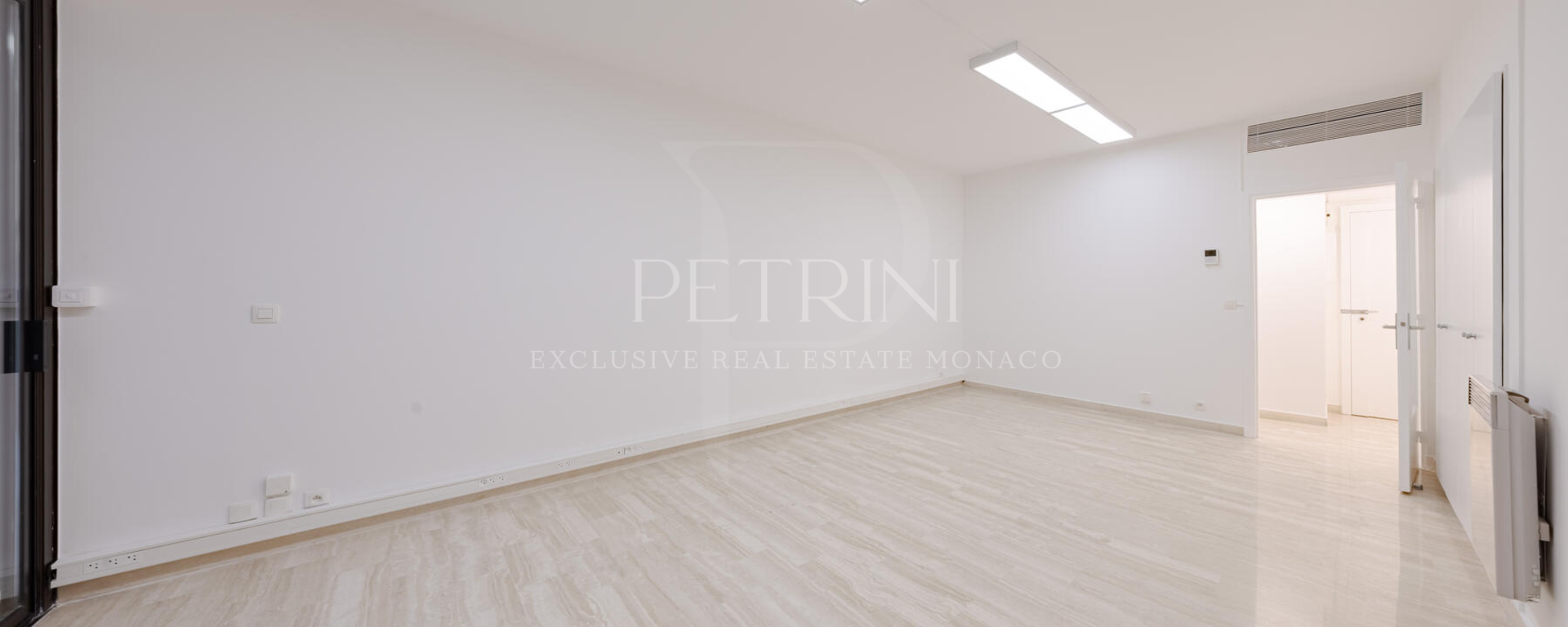 petrini exclusive montaigne studio11
