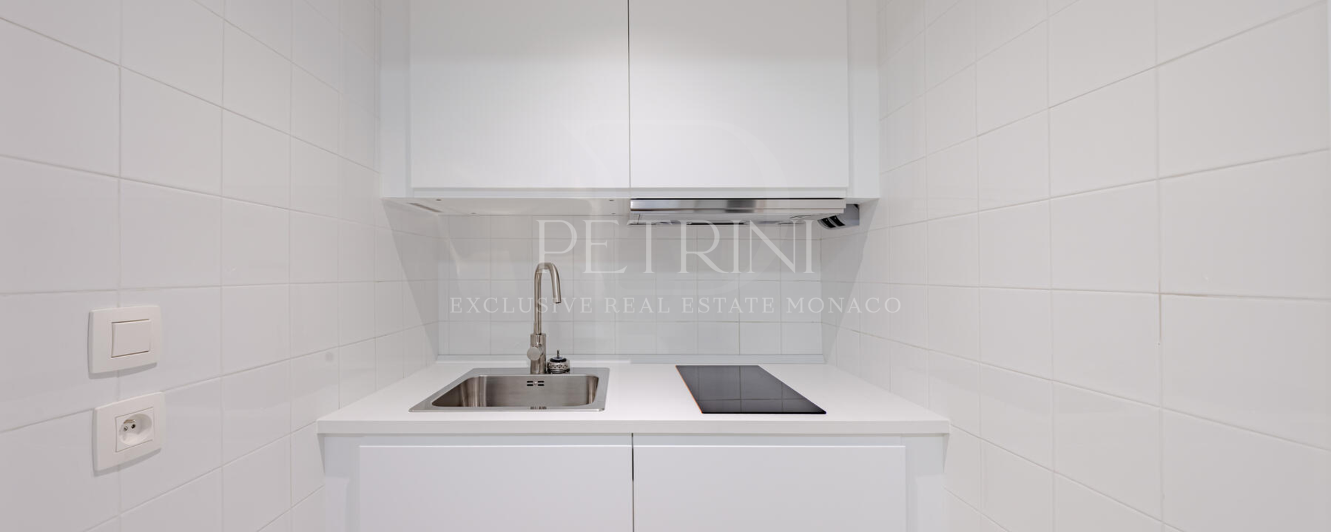 petrini exclusive montaigne studio7