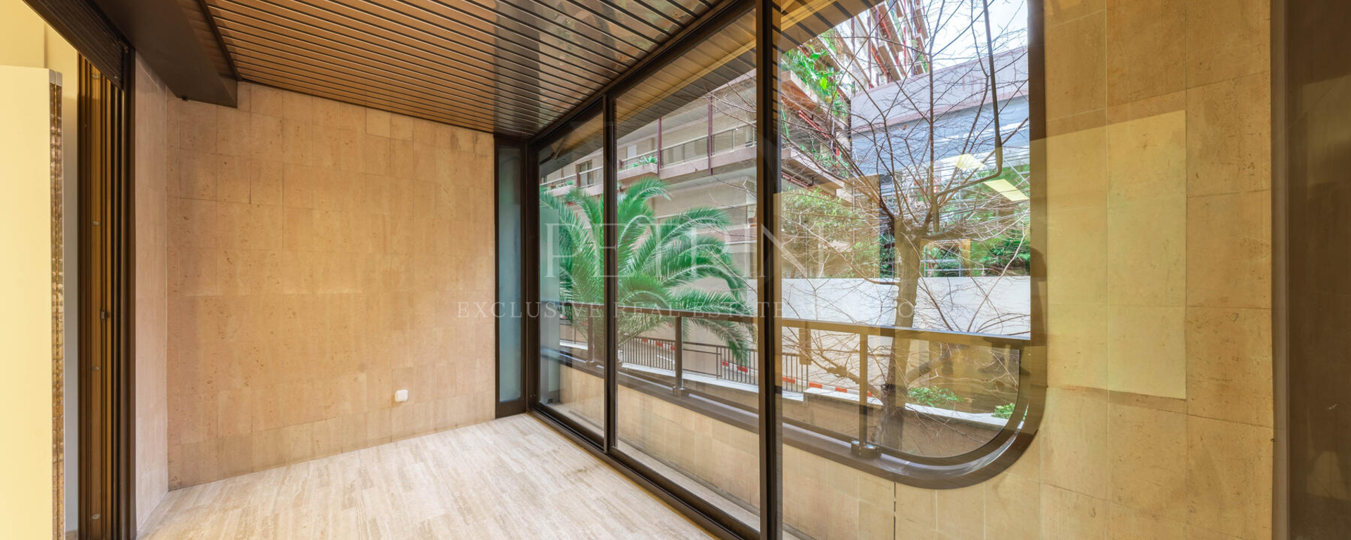 petrini exclusive montaigne studio9