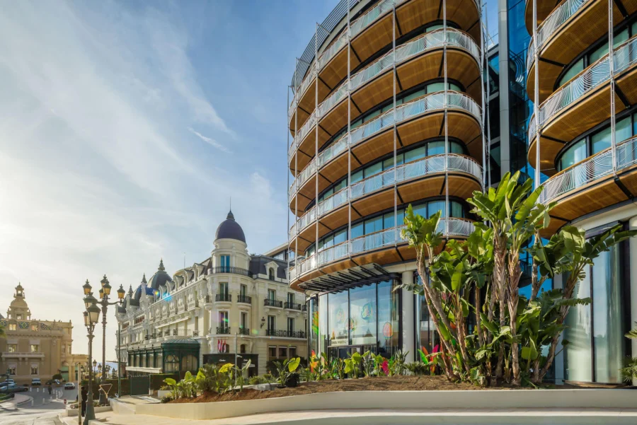 07. one monte carlo sbm omc facade daily web