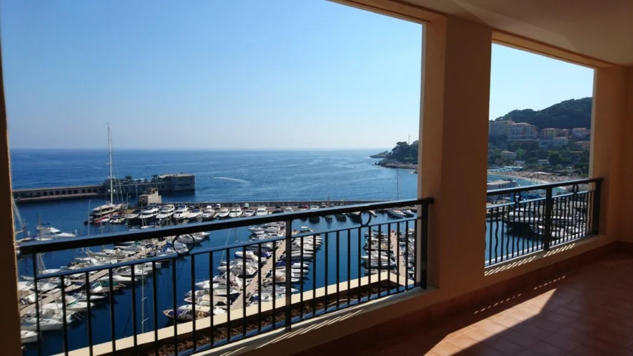 vue loggia sejour moyen
